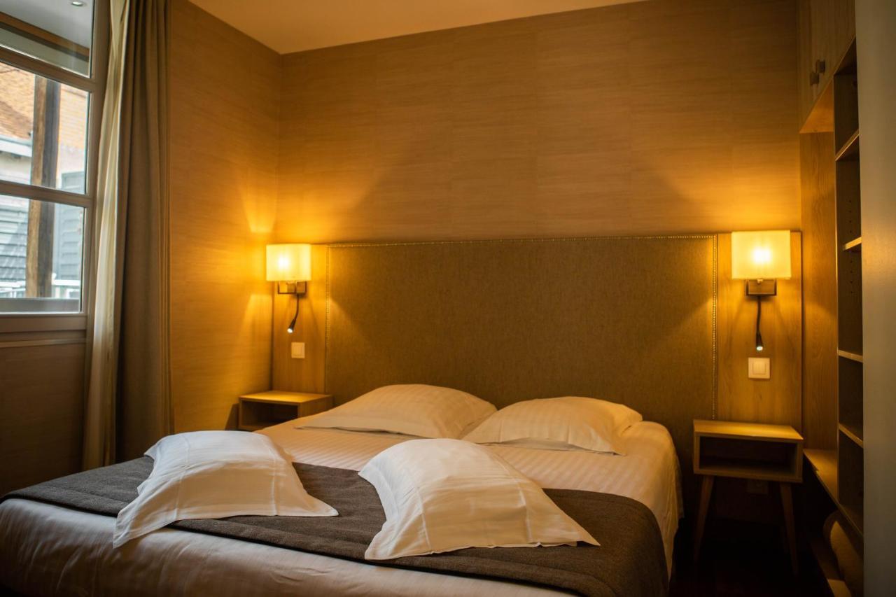 Отель Relais De La Loire Монтливо Экстерьер фото